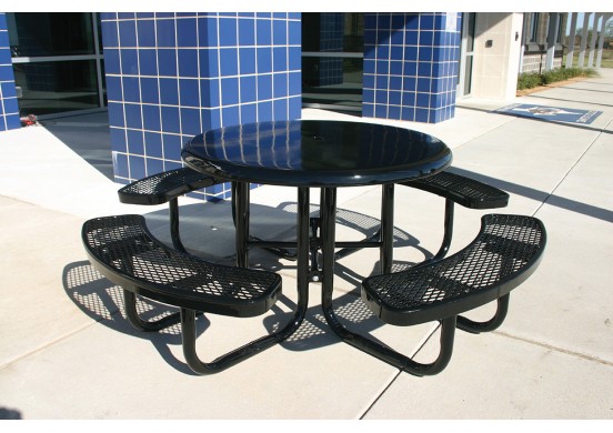 Solid Top Round Portable Picnic Table with Diamond Pattern
